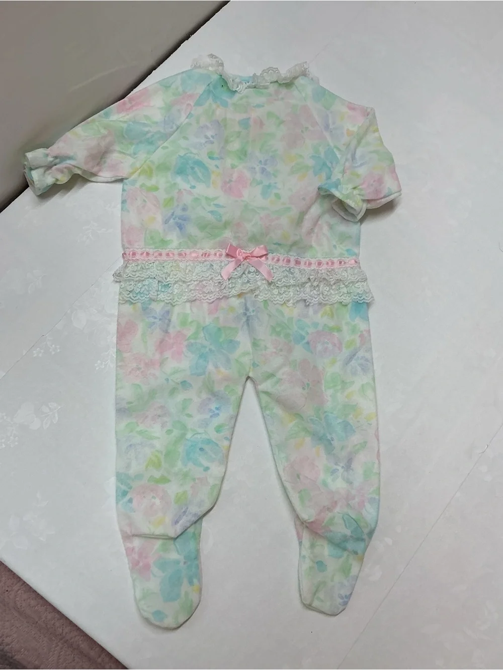 N/A soft pastel